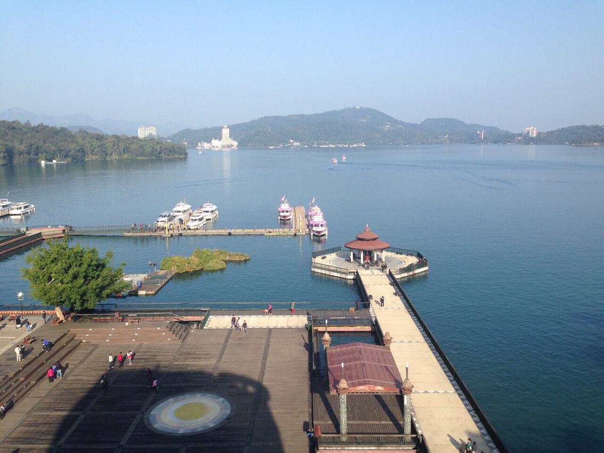 Hu Yue Lakeview Hotel Yuchi Eksteriør bilde