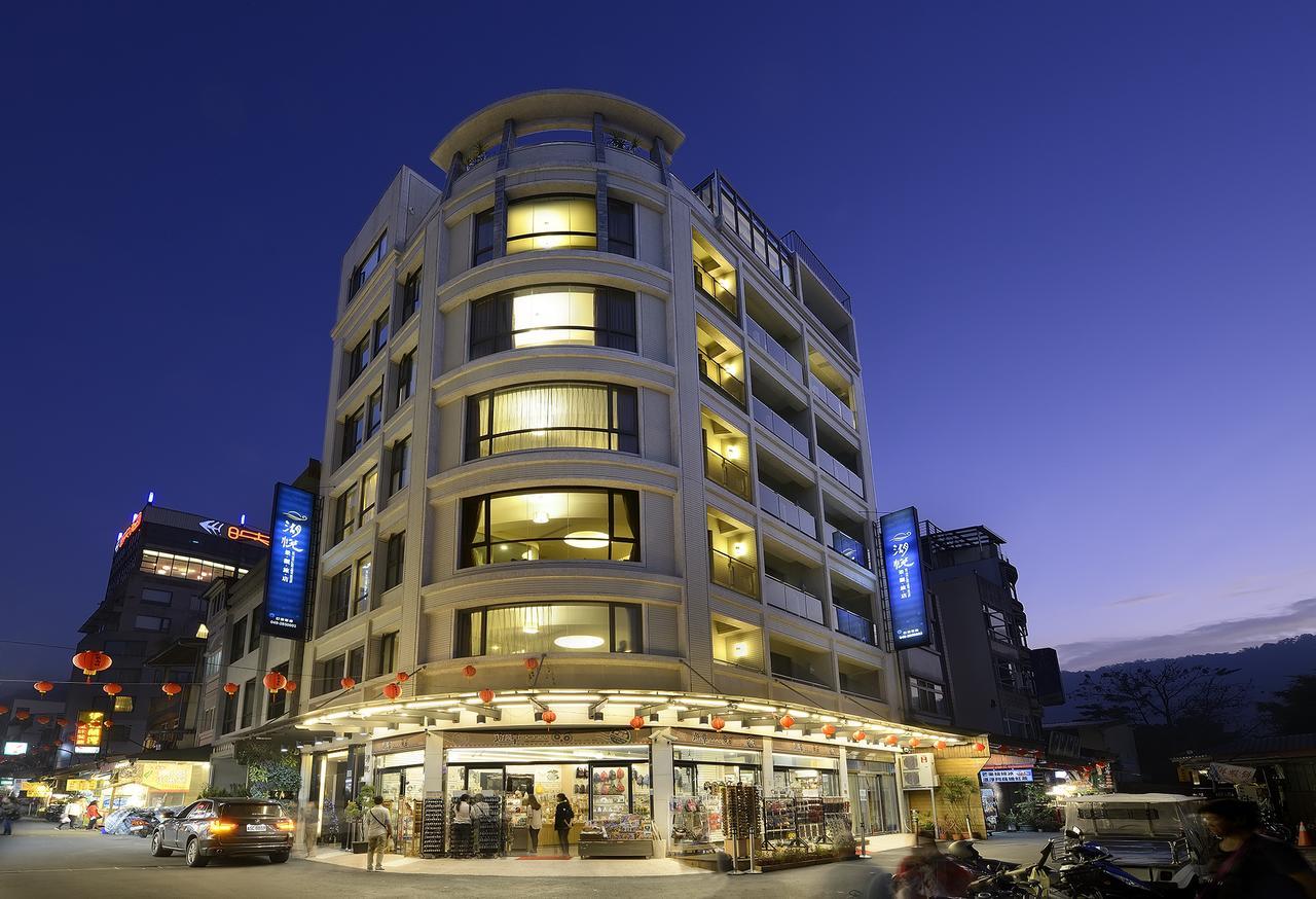 Hu Yue Lakeview Hotel Yuchi Eksteriør bilde
